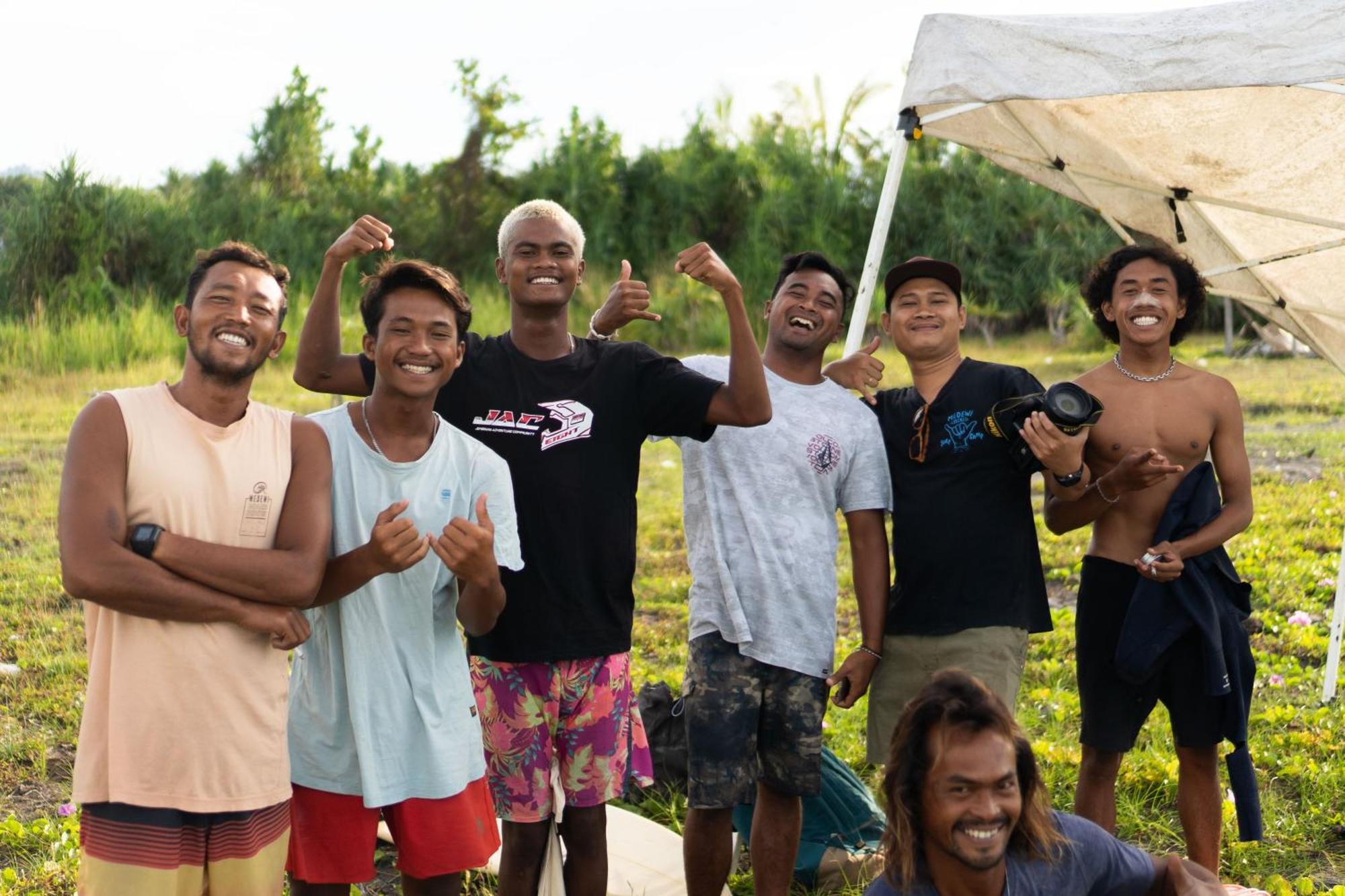 Medewi Secret Surfcamp Hotell Pulukan Eksteriør bilde