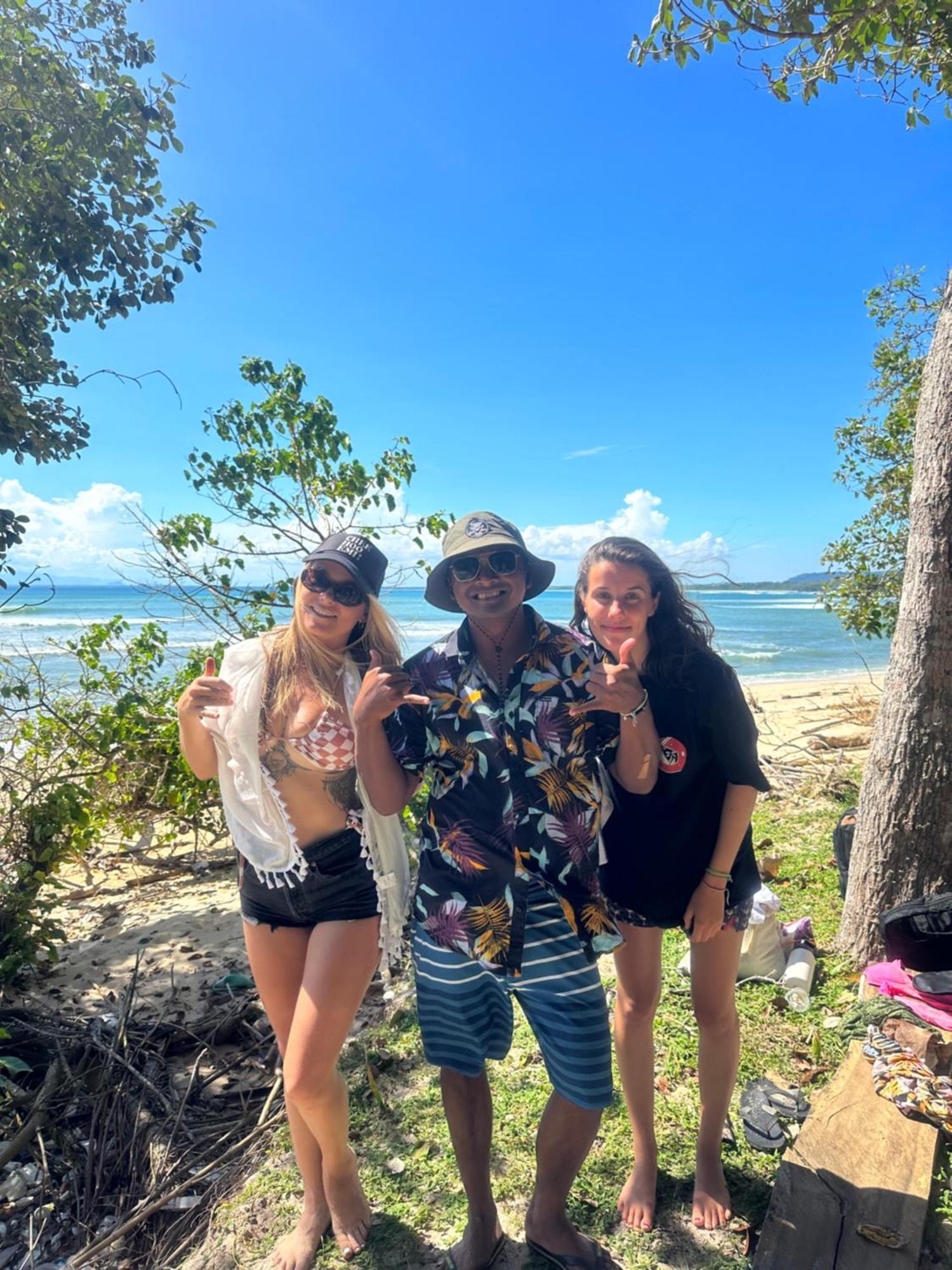 Medewi Secret Surfcamp Hotell Pulukan Eksteriør bilde