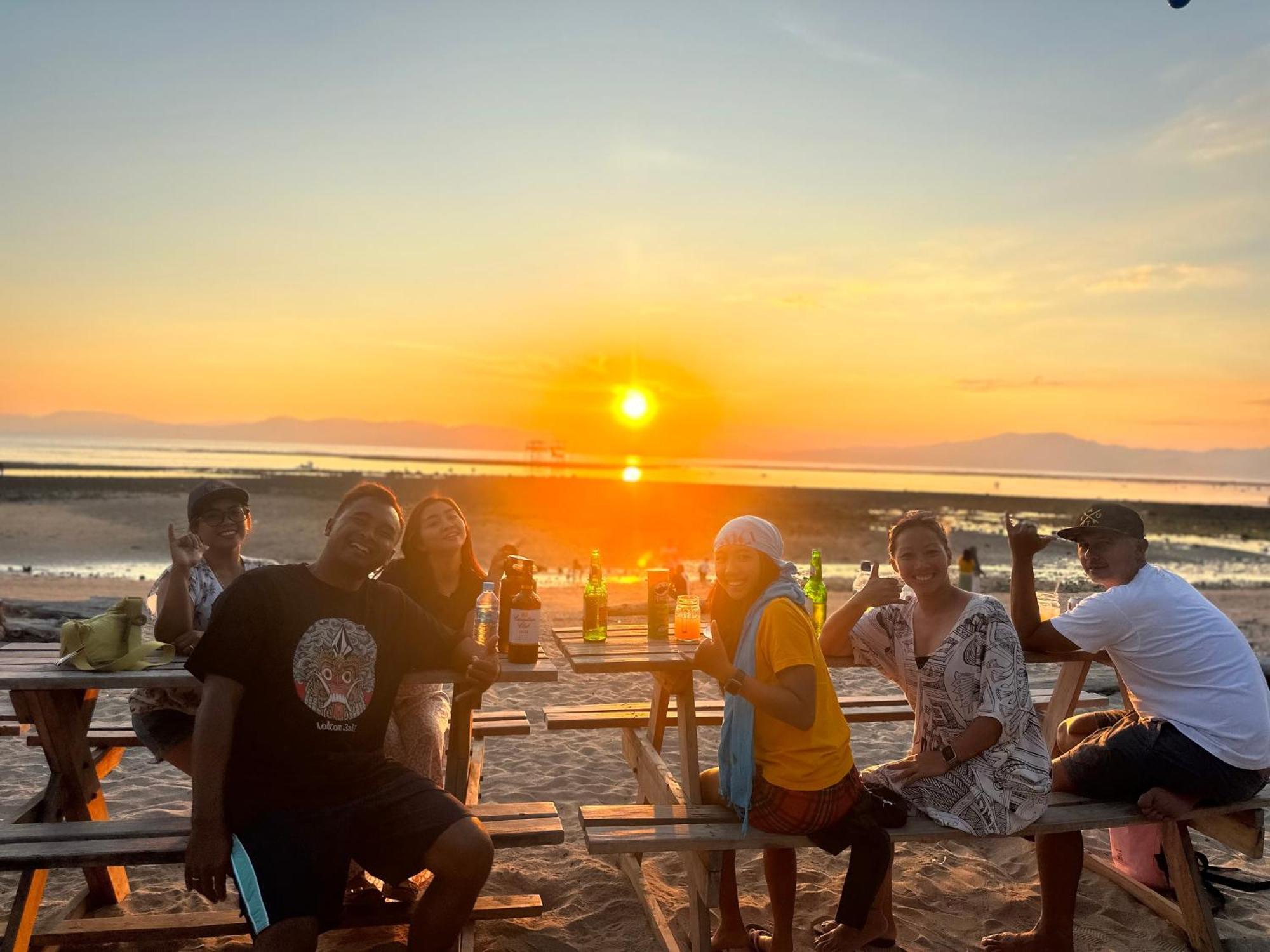 Medewi Secret Surfcamp Hotell Pulukan Eksteriør bilde
