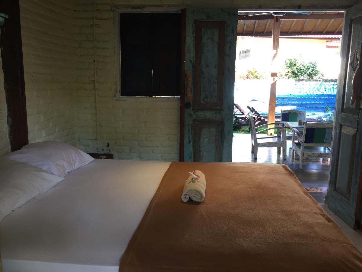 Medewi Secret Surfcamp Hotell Pulukan Eksteriør bilde